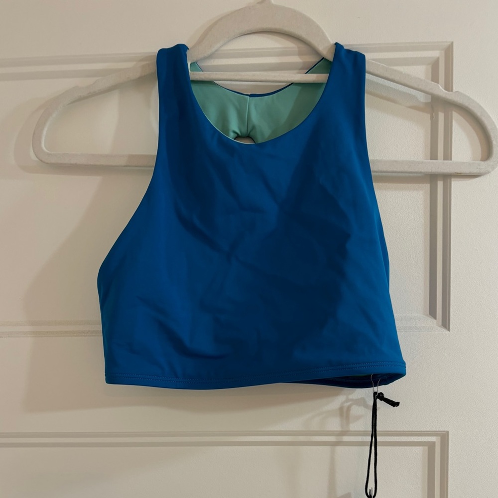 Jolyn Gwen sport/swim Blue High-Neck Women's Crop Top